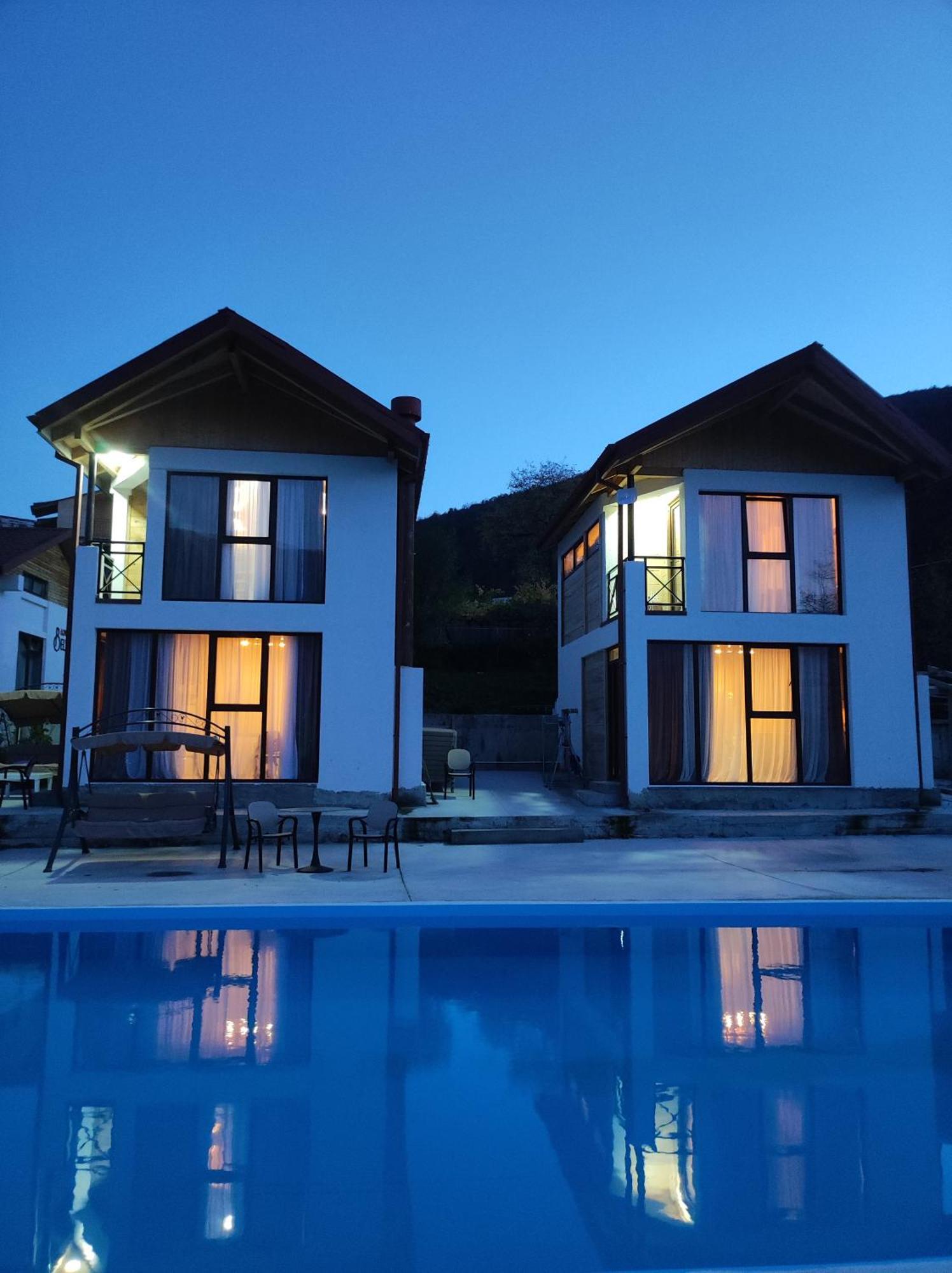 Belvedere Otel Ambrolauri Dış mekan fotoğraf